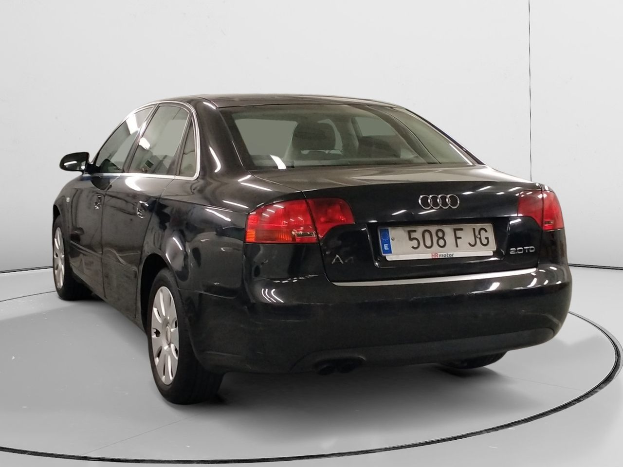 Audi A4 2.0 TDI - foto 4