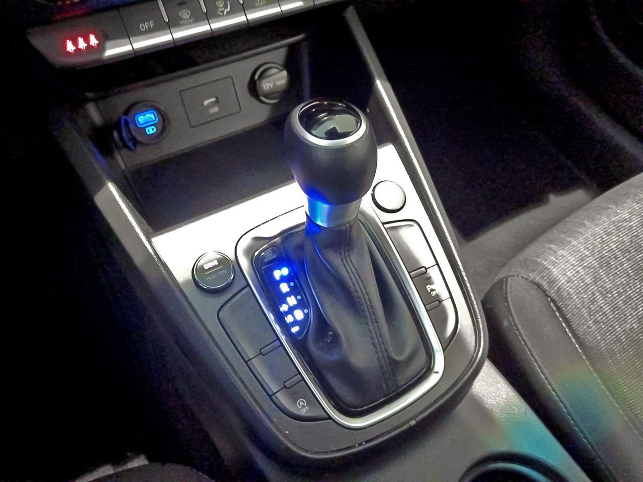 Hyundai Kona 1.0 T-GDi Maxx 4x2 DCT - foto 14
