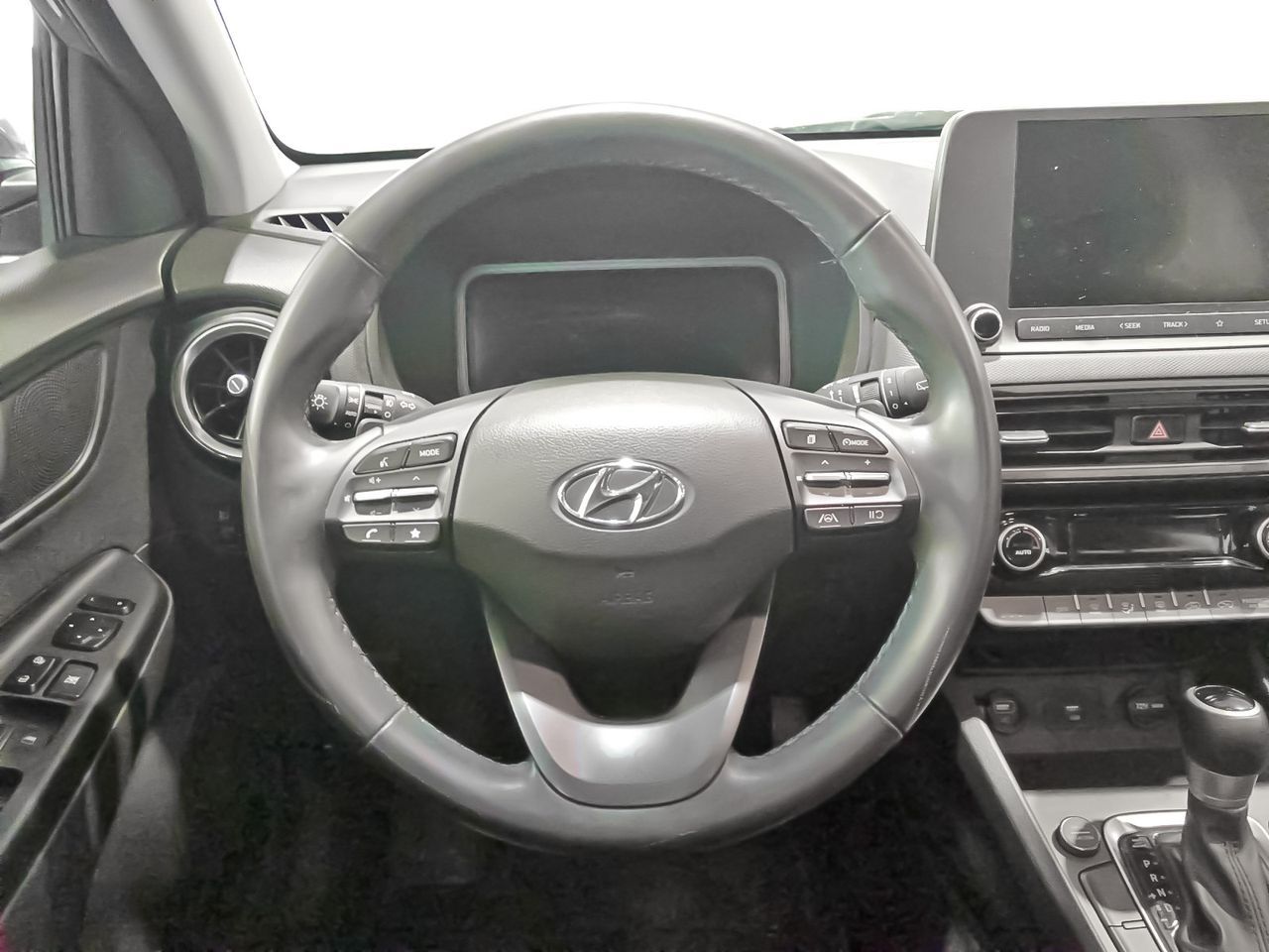 Hyundai Kona 1.0 T-GDi Maxx 4x2 DCT - foto 9