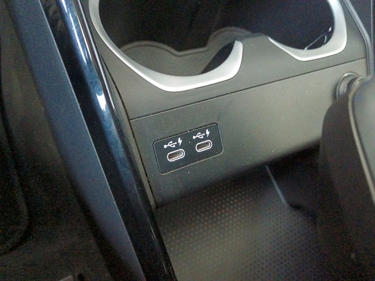 BMW X1 sDrive18i - foto 19