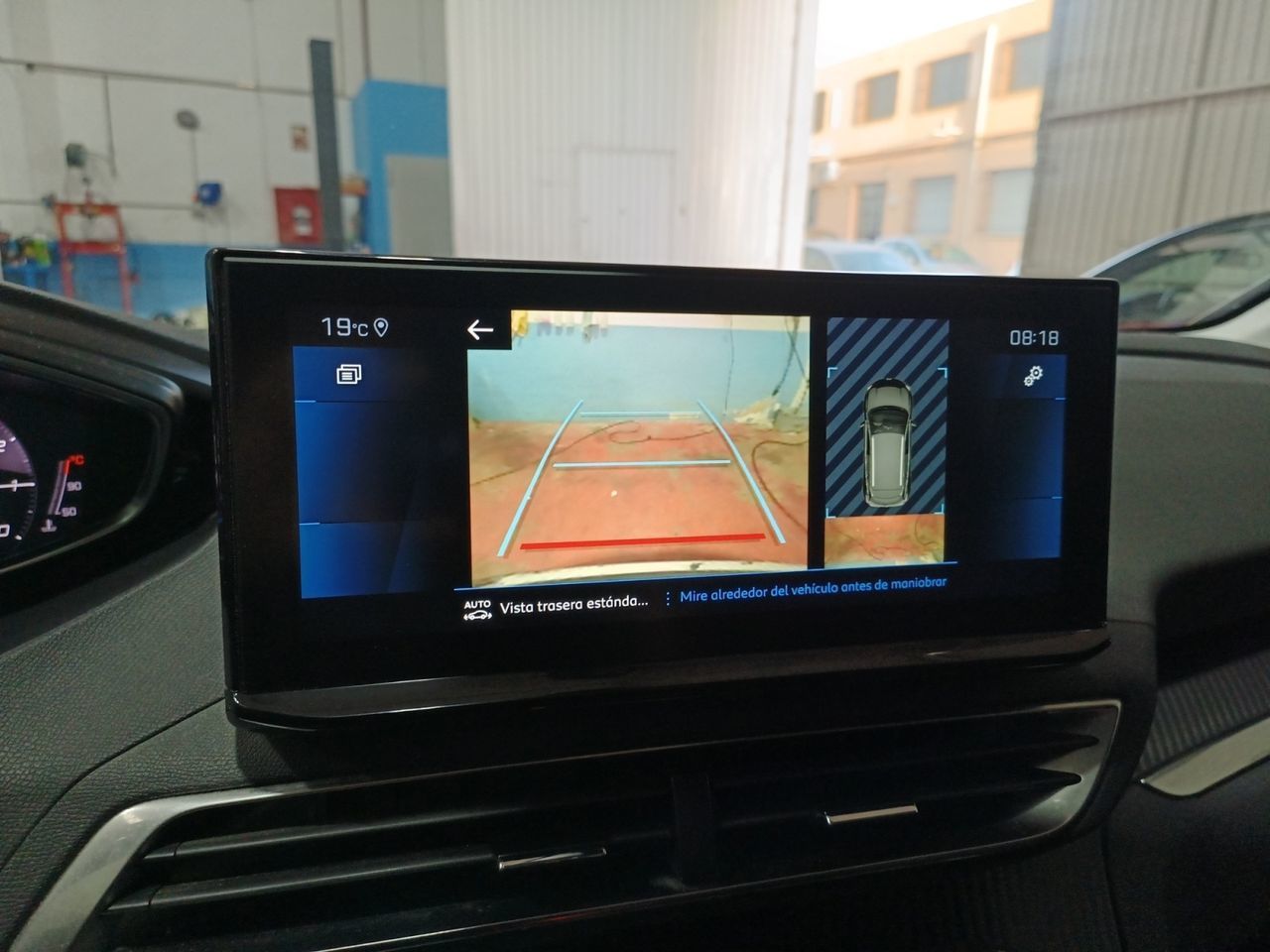 Peugeot 3008 PureTech 130 Allure - foto 19