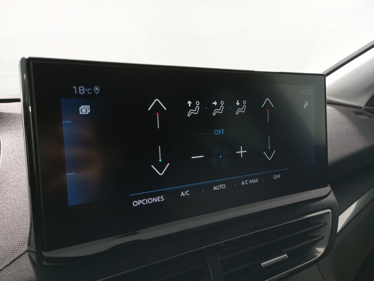 Peugeot 3008 PureTech 130 Allure - foto 19