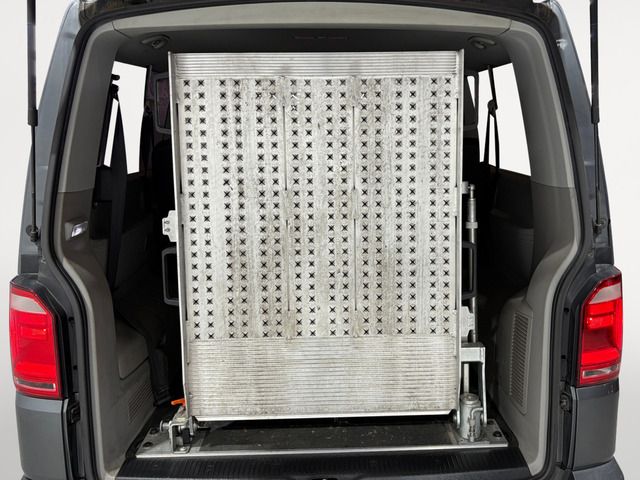 Volkswagen Caravelle Trendline Largo 2.0 TDI BMT DSG - foto 14