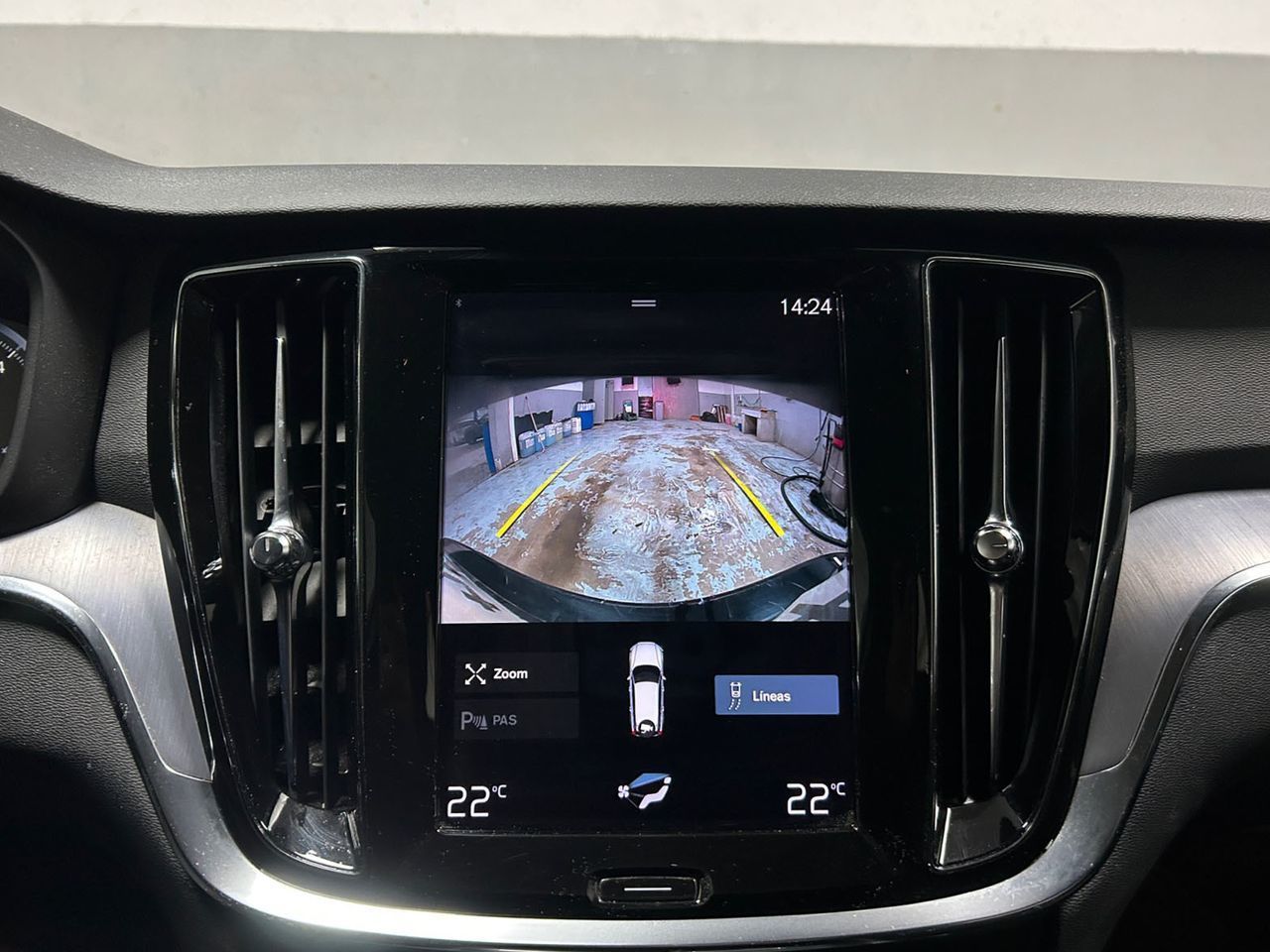 Volvo V60 B4 D Momentum Pro - foto 16