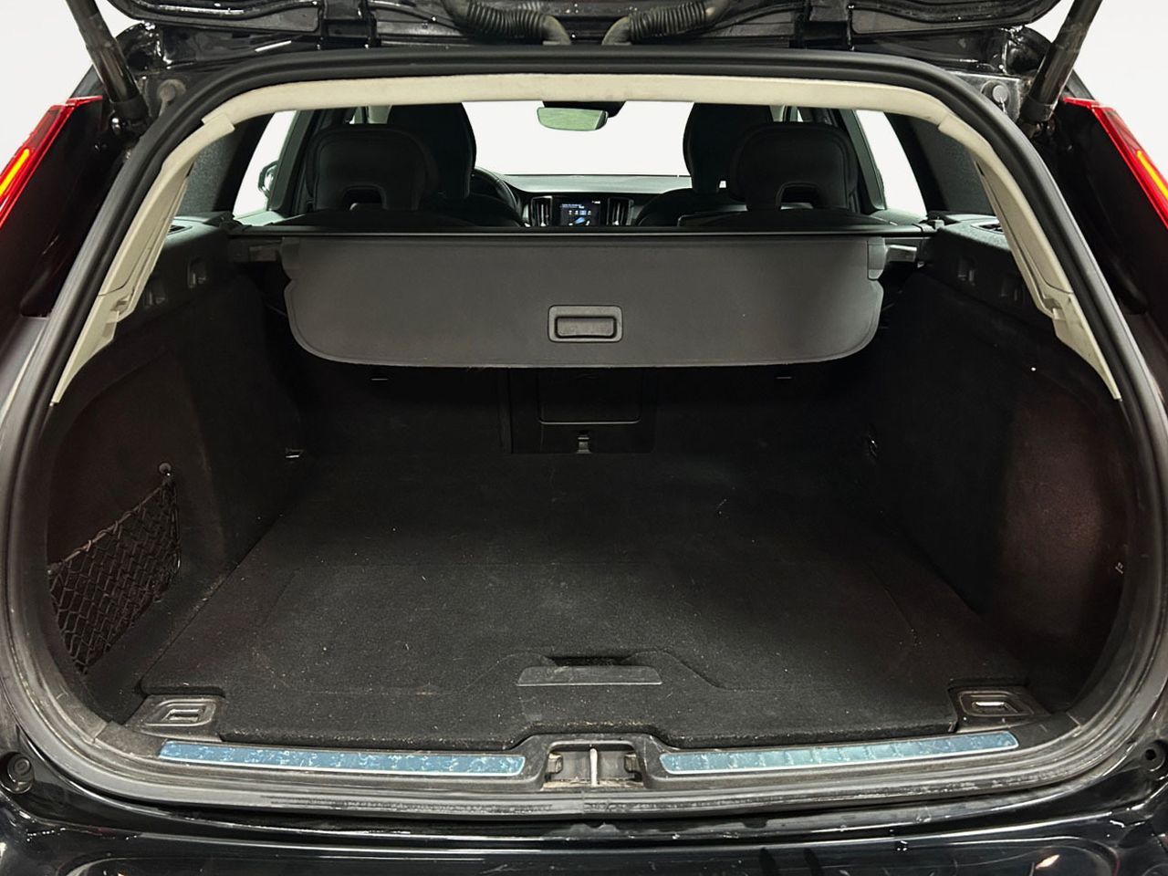 Volvo V60 B4 D Momentum Pro - foto 12