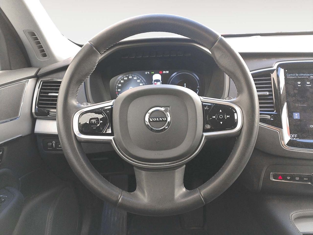 Volvo XC90 T8 Core Recharge AWD - foto 10