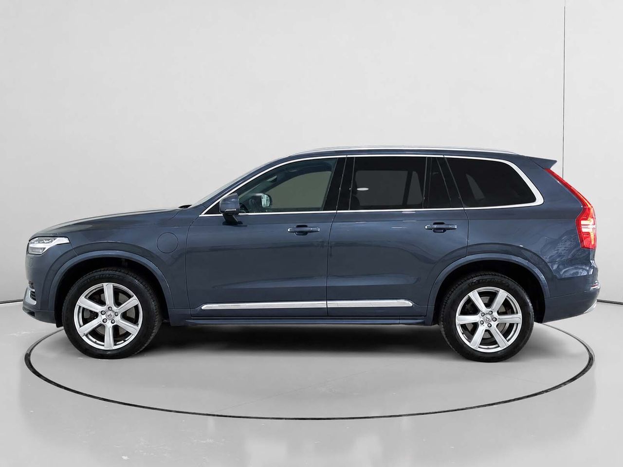 Volvo XC90 T8 Core Recharge AWD - foto 6