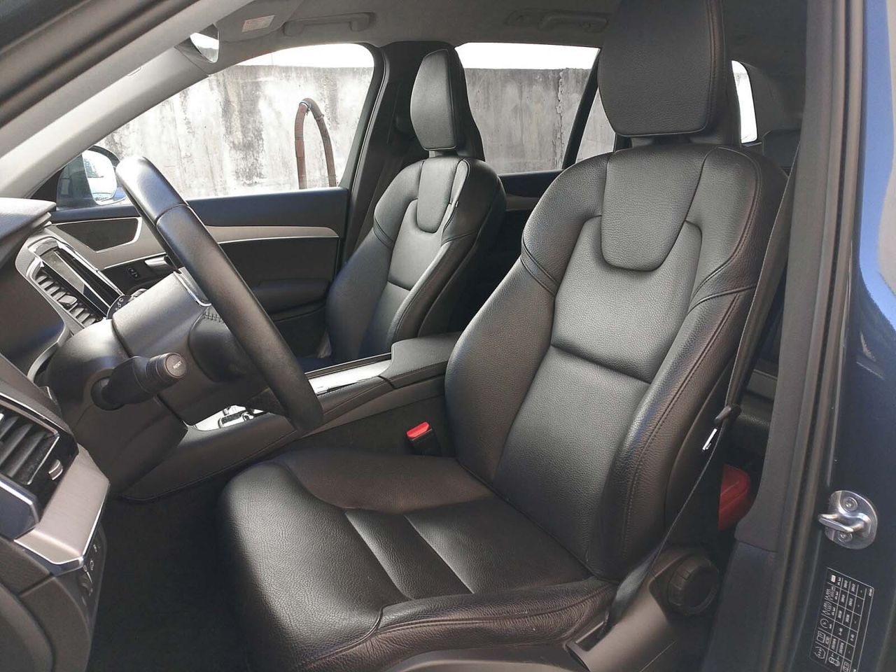 Volvo XC90 T8 Core Recharge AWD - foto 25