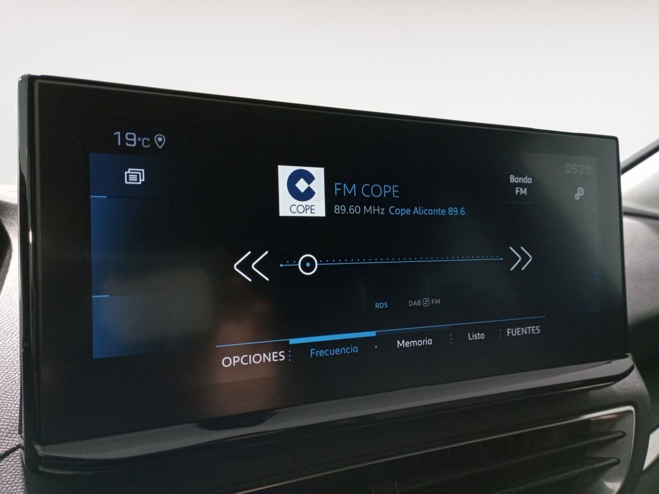 Peugeot 3008 PureTech 130 Allure - foto 17