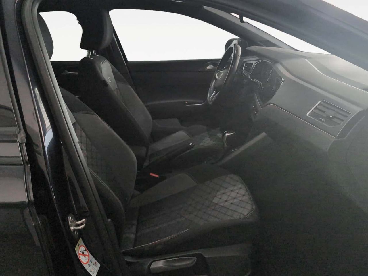 Volkswagen Taigo R-Line 1.5 TSI DSG - foto 13