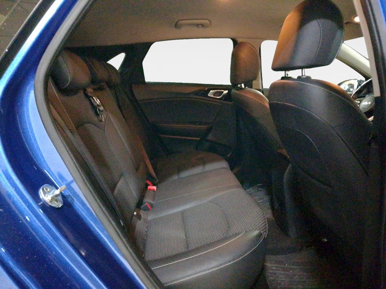 Kia Ceed 1.0 T-GDi Drive - foto 9