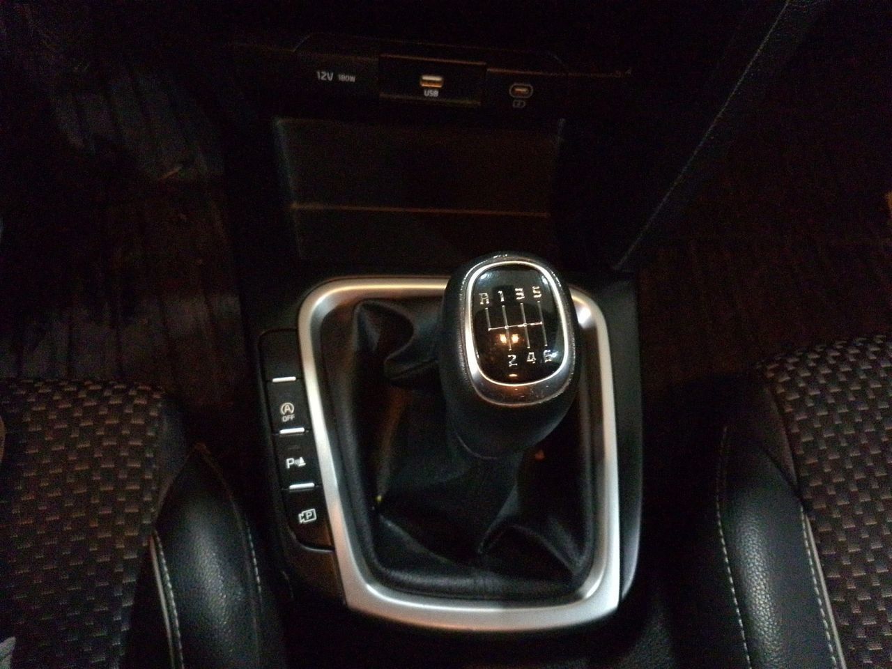 Kia Ceed 1.0 T-GDi Drive - foto 12