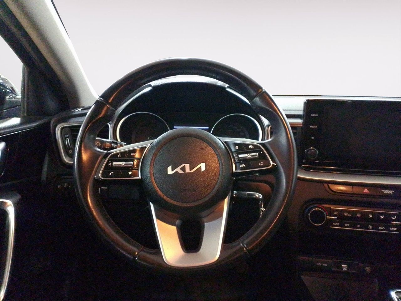 Kia Ceed 1.0 T-GDi Drive - foto 7