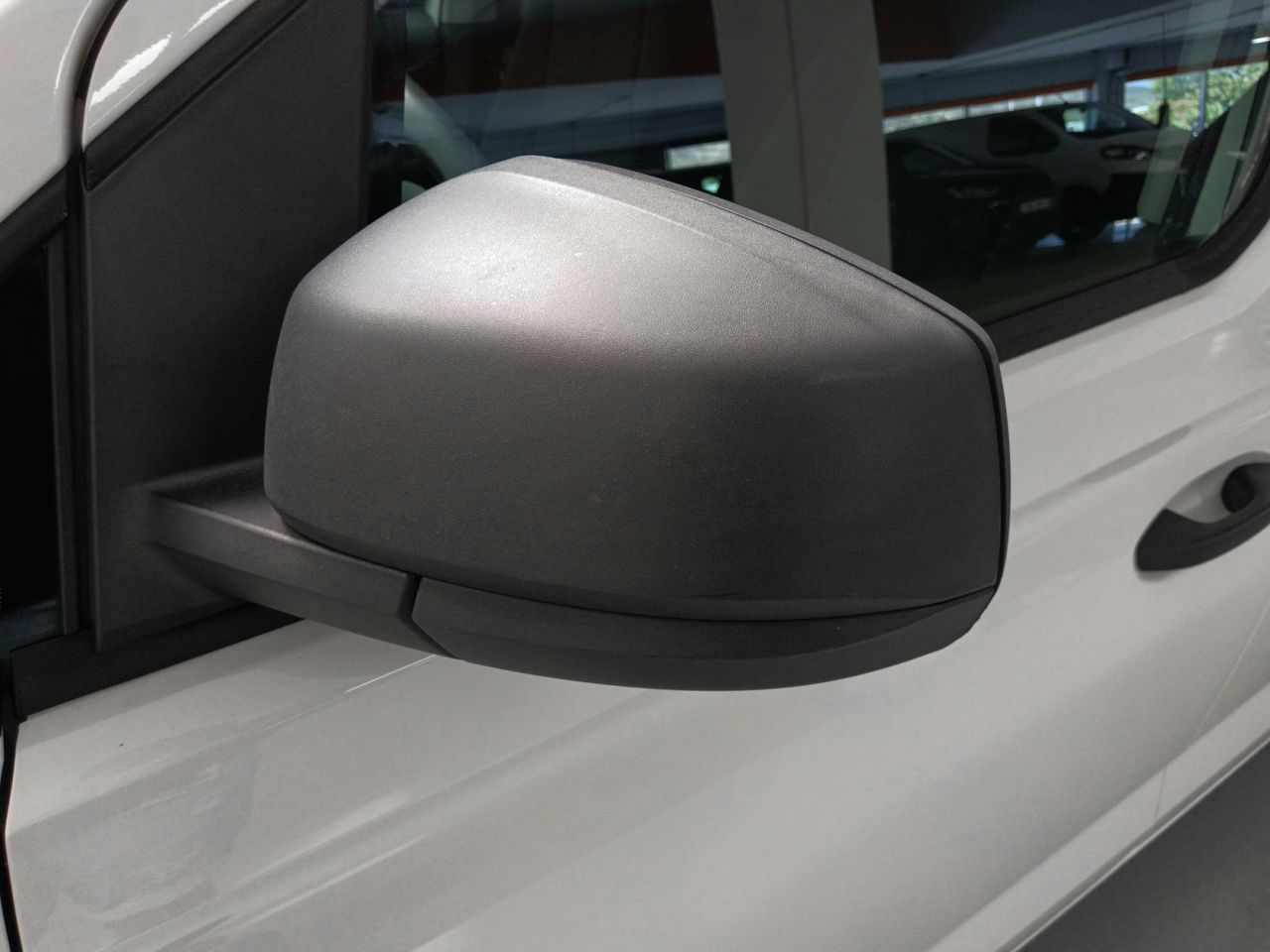 Volkswagen Caddy 2.0 TDI - foto 21