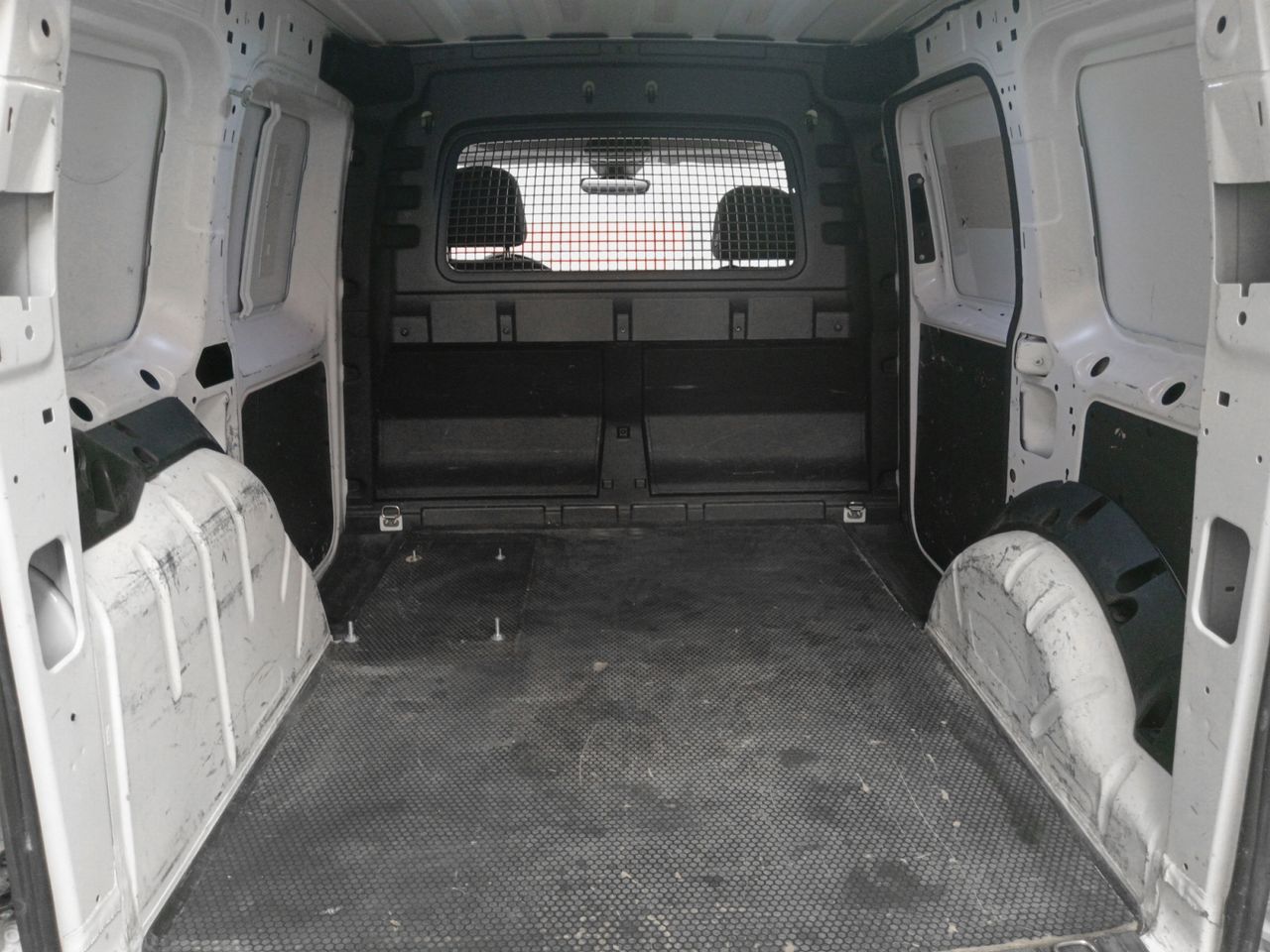 Volkswagen Caddy 2.0 TDI - foto 13