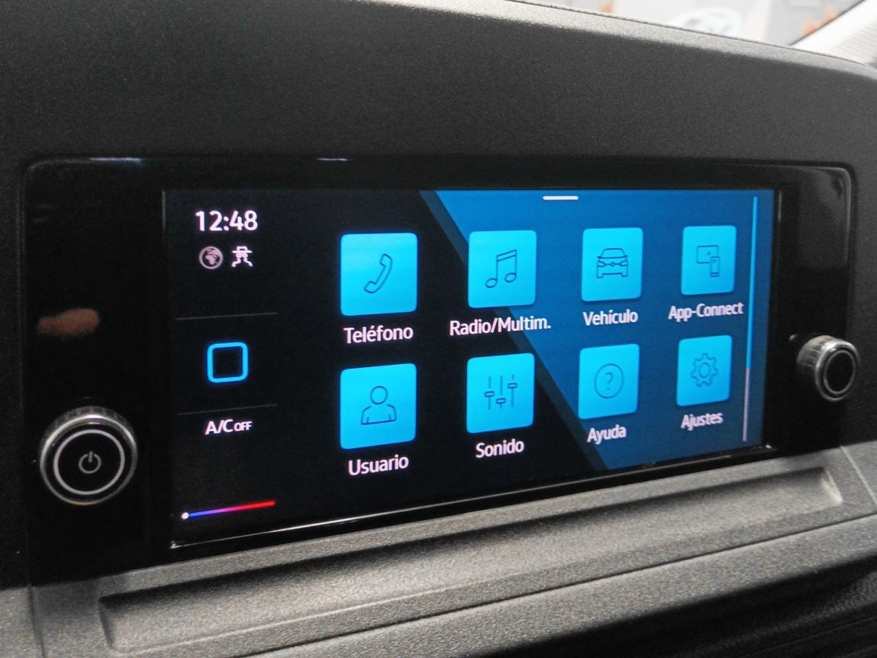Volkswagen Caddy 2.0 TDI - foto 16