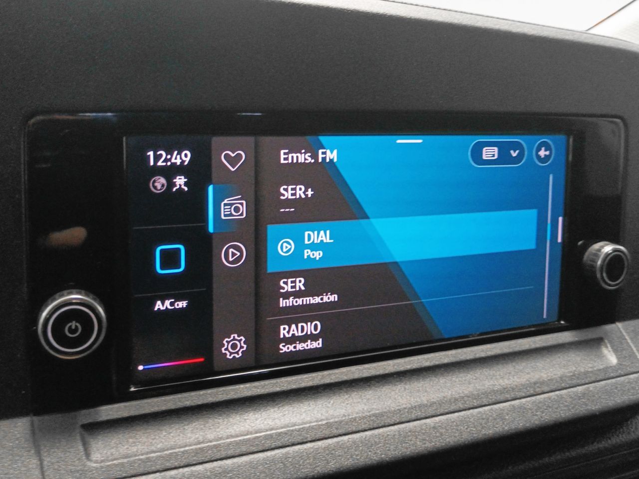 Volkswagen Caddy 2.0 TDI - foto 17
