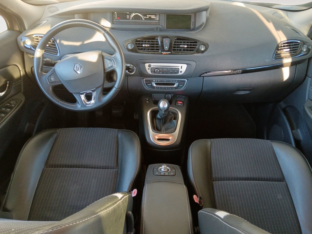 Renault Scénic Dynamique Energy dCi - foto 7
