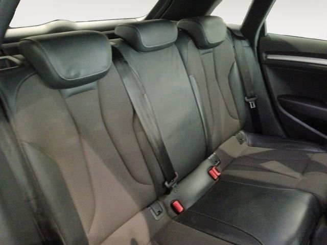 Audi A3 S line 30 TFSI - foto 9