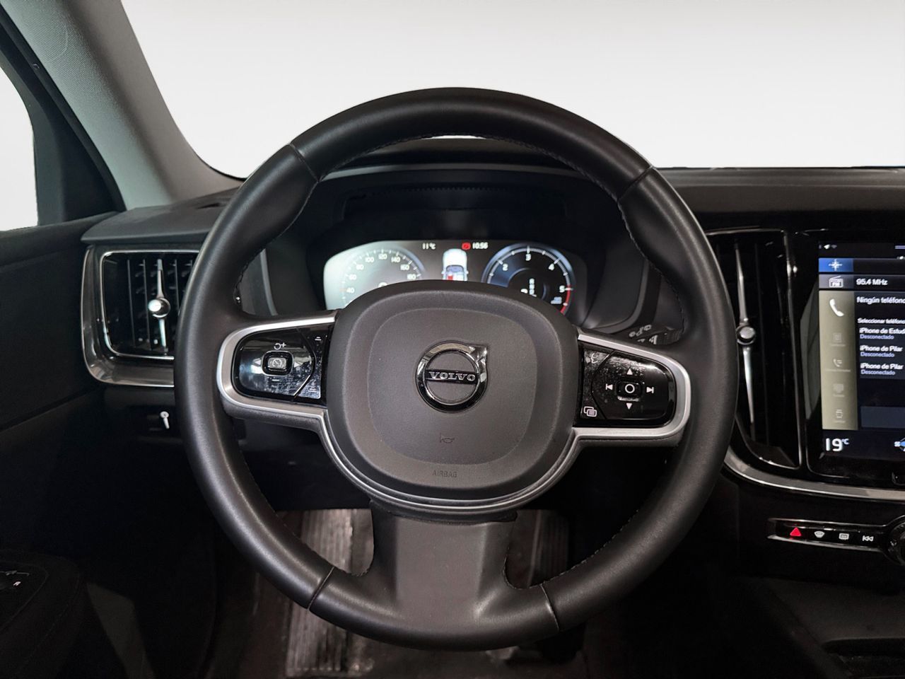 Volvo V60 B4 D Cross Country AWD - foto 8