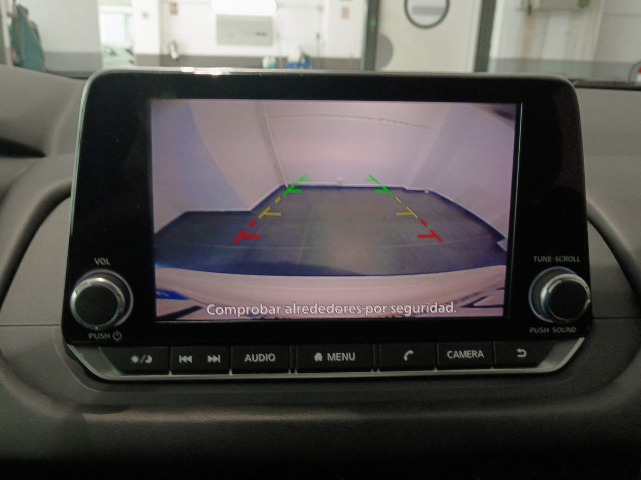 Nissan Qashqai DIG-T 140 mHEV Acenta 4x2 - foto 18