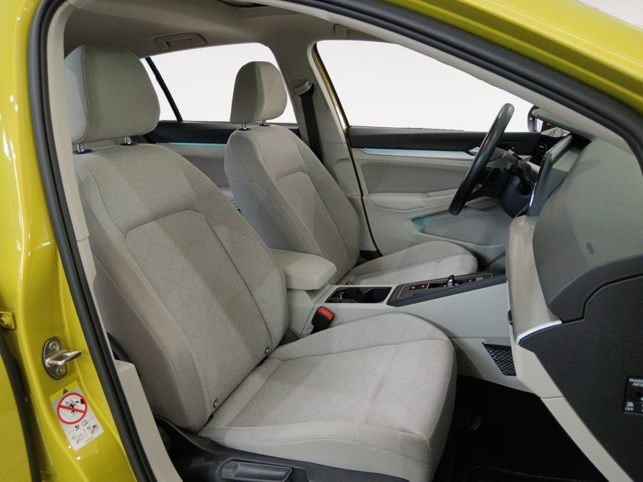 Volkswagen Golf Life 1.5 eTSI DSG - foto 11