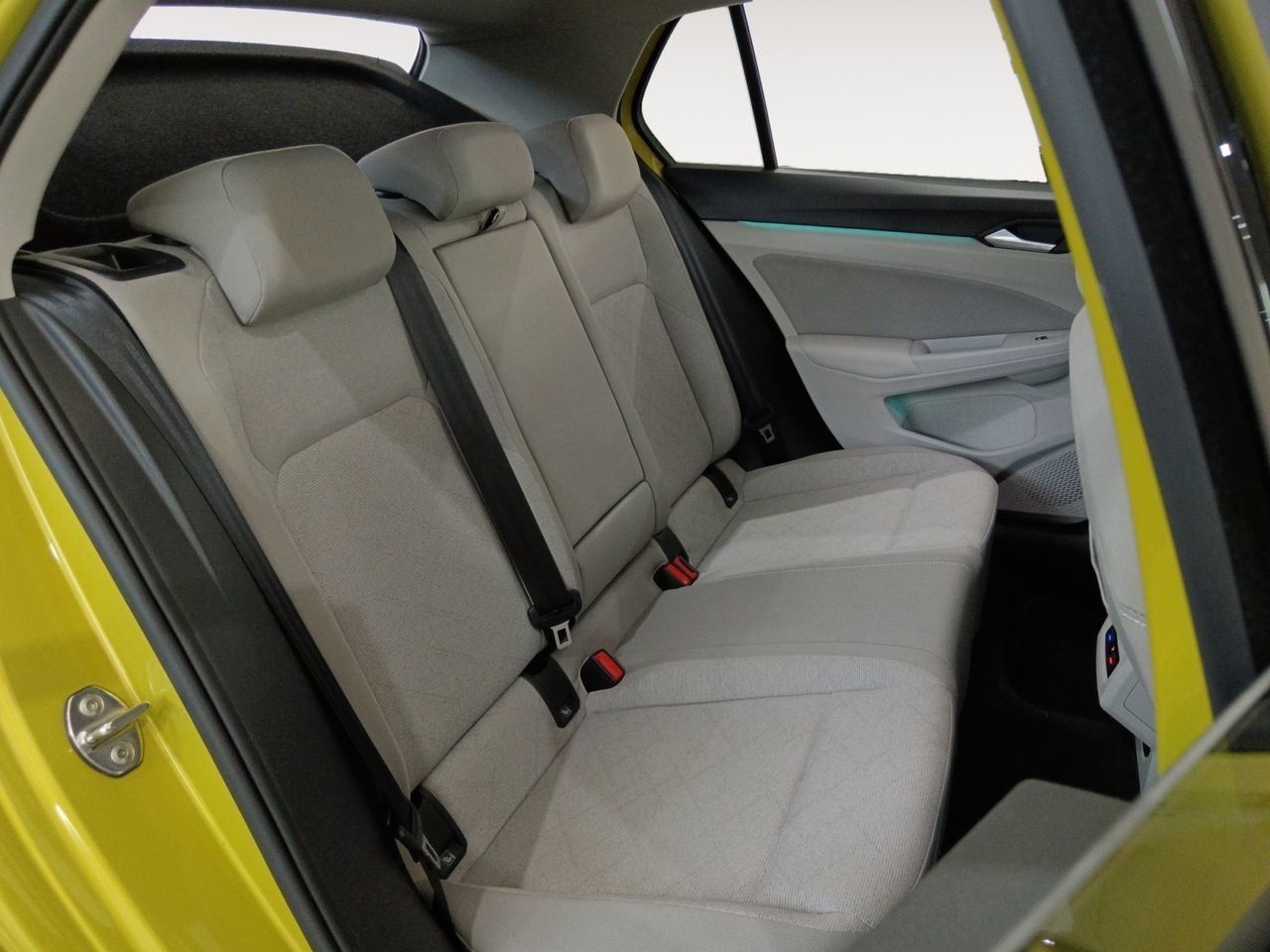 Volkswagen Golf Life 1.5 eTSI DSG - foto 10