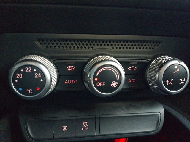Audi A1 design 1.4 TDI - foto 17