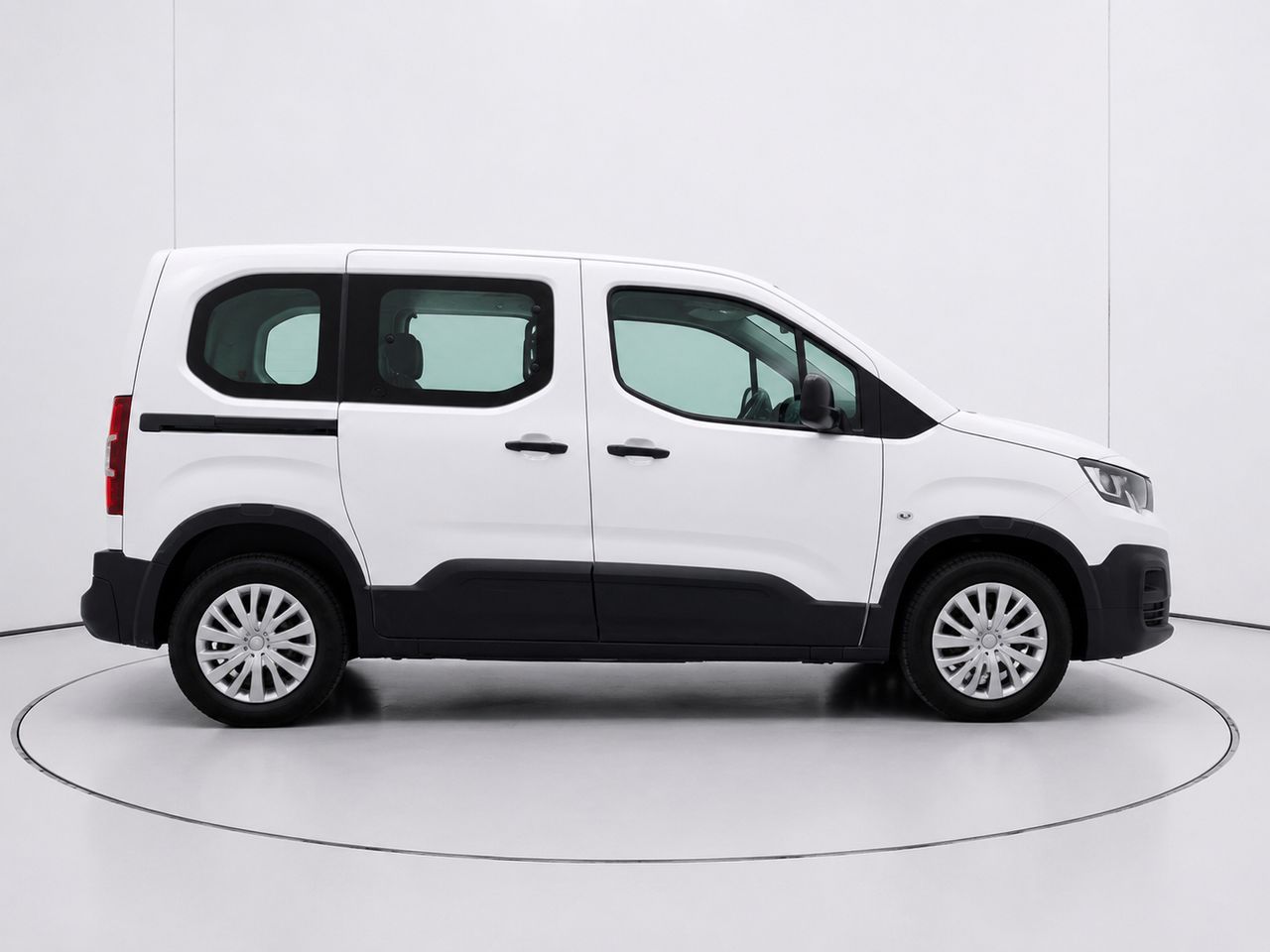 Peugeot Rifter Active Pack Business Standard BlueHDi - foto 2