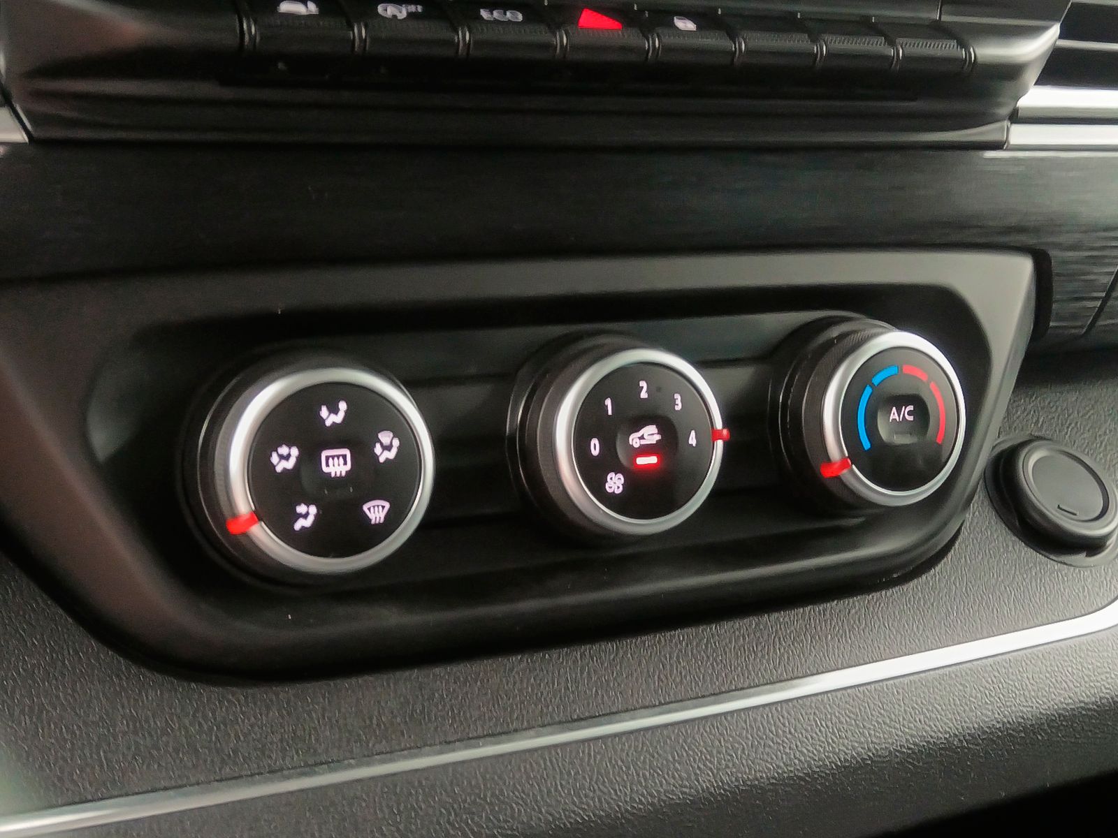 Renault Trafic Equilibre Energy Blue dCi - foto 21