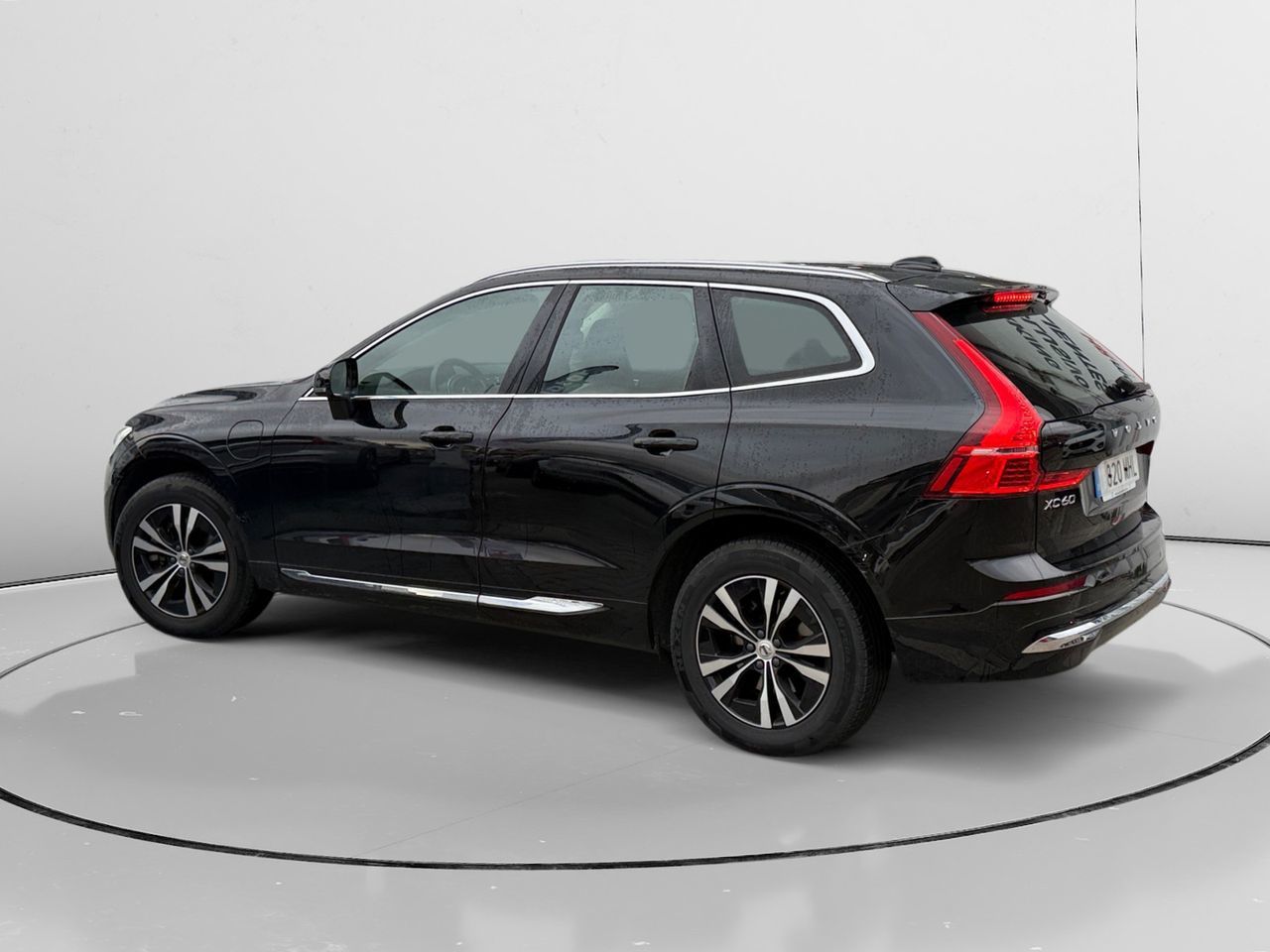 Volvo XC60 T6 Recharge Core AWD - foto 4