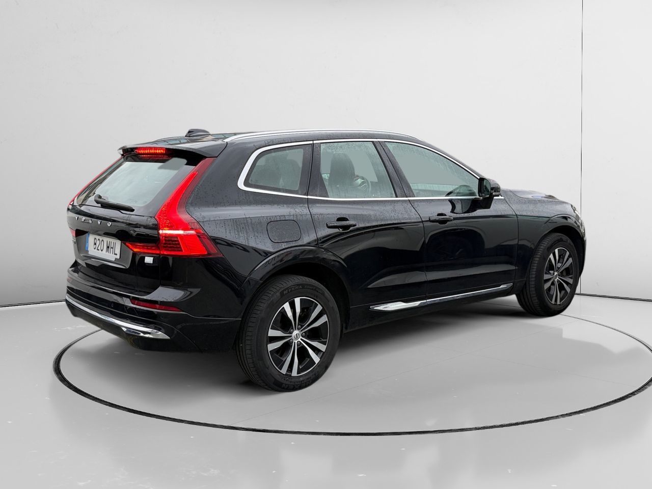 Volvo XC60 T6 Recharge Core AWD - foto 2