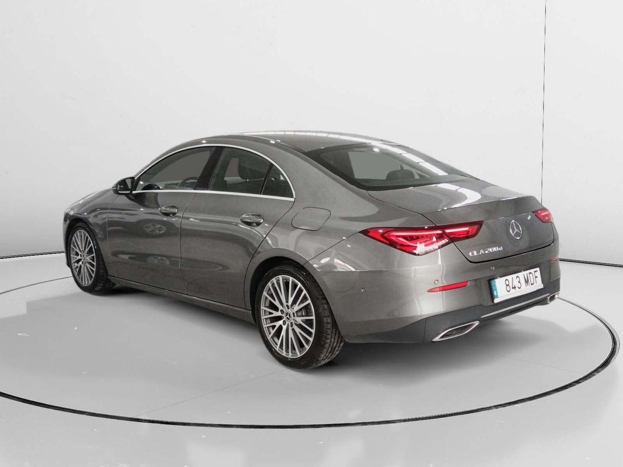 Mercedes-Benz CLA 200 d - foto 5