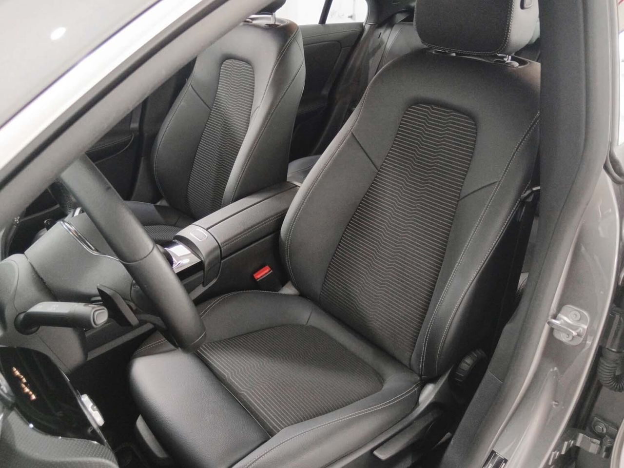 Mercedes-Benz CLA 200 d - foto 22