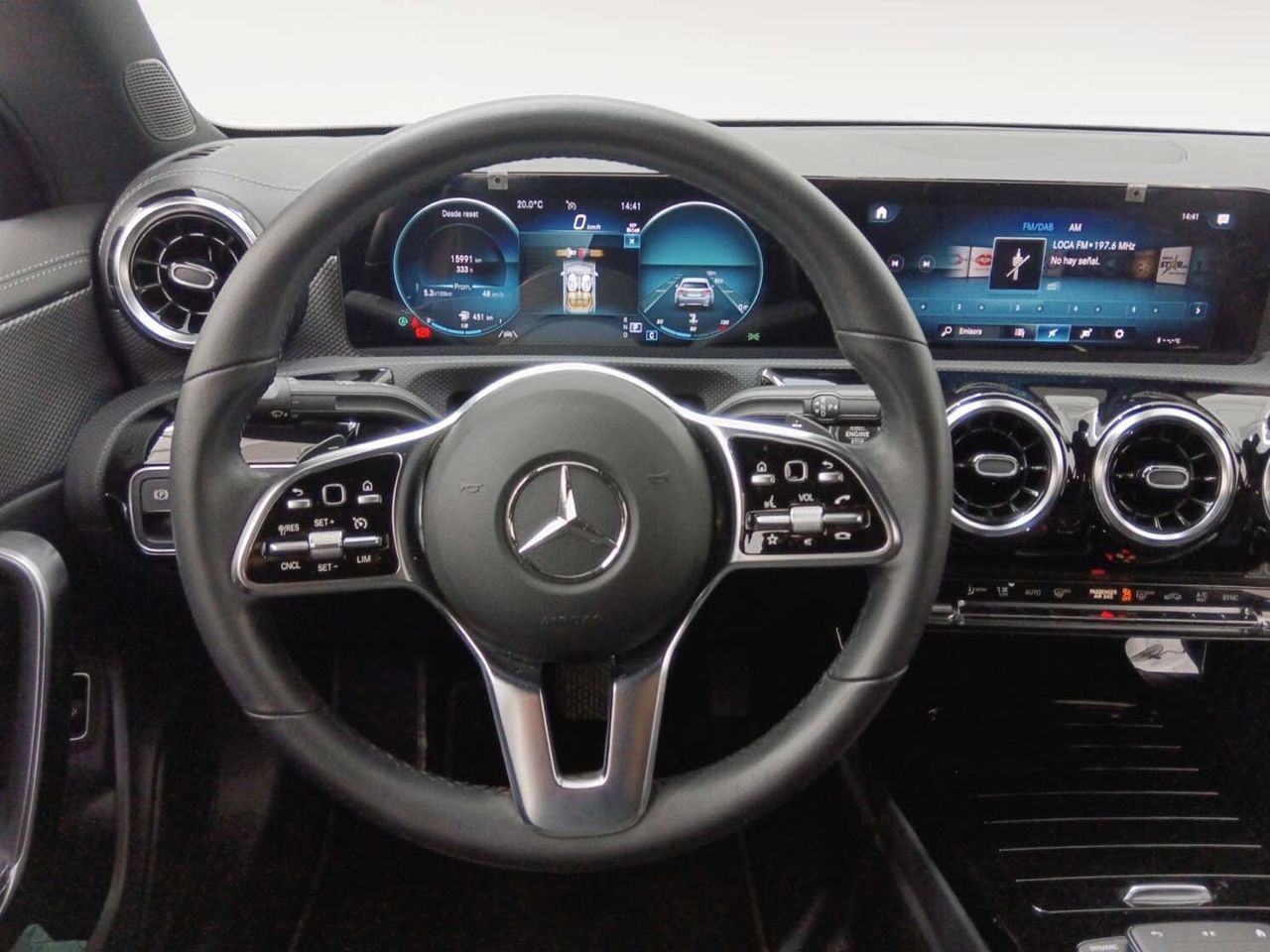 Mercedes-Benz CLA 200 d - foto 9