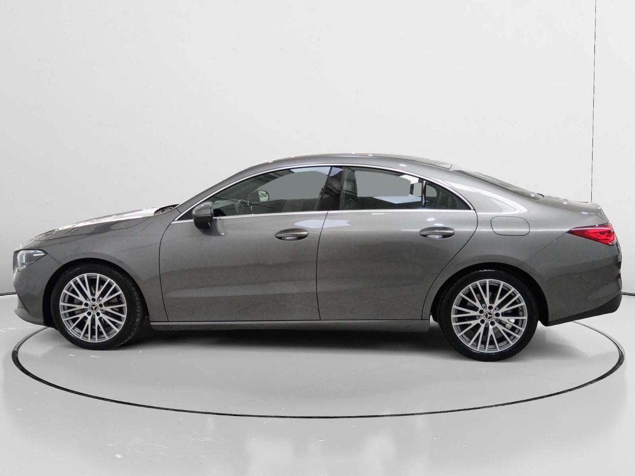 Mercedes-Benz CLA 200 d - foto 6