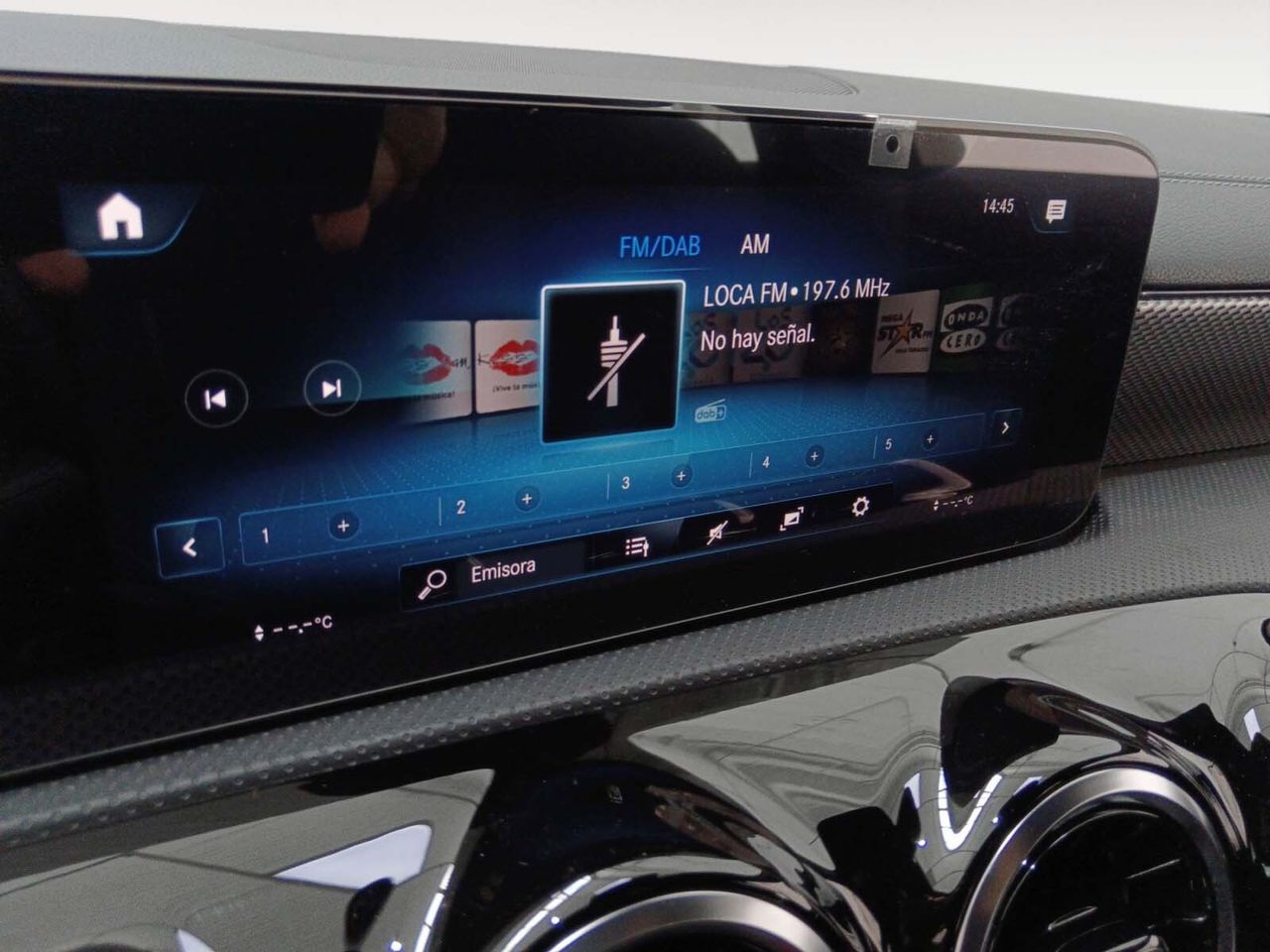 Mercedes-Benz CLA 200 d - foto 18