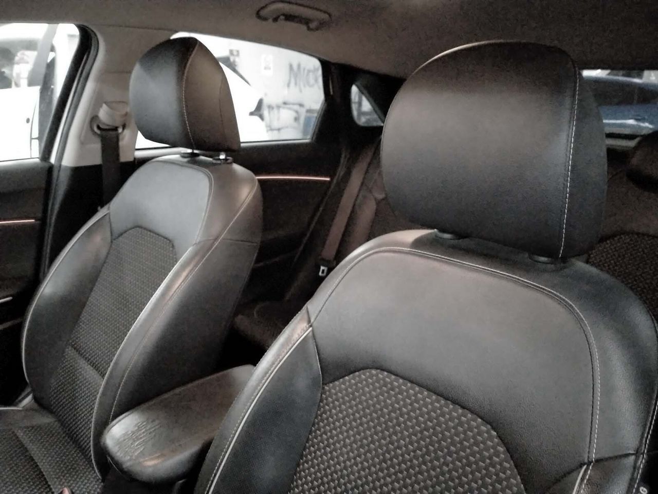 Kia Ceed 1.0 T-GDi Tech - foto 20