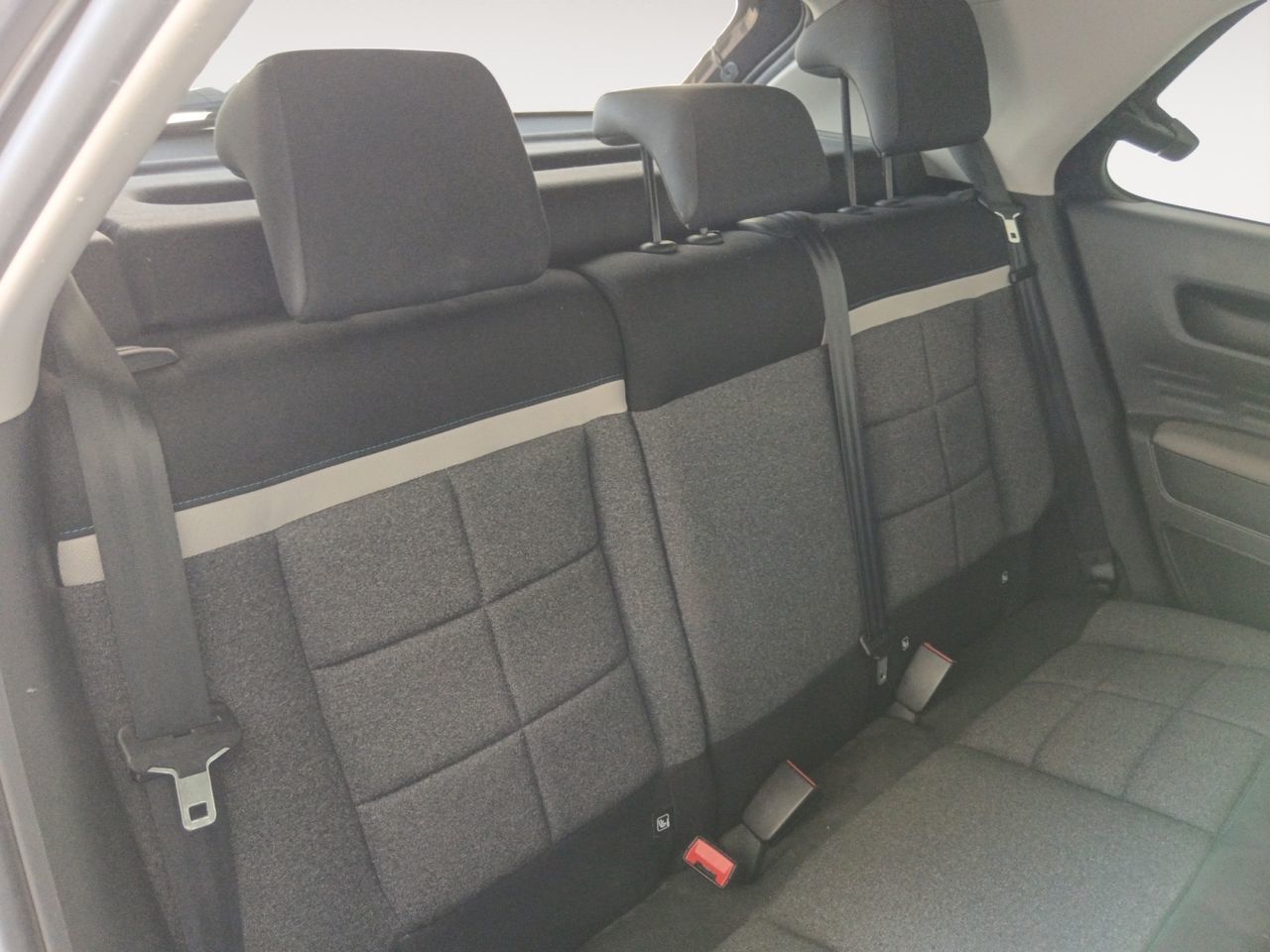 Citroën C4 Cactus PureTech 130 Shine - foto 9