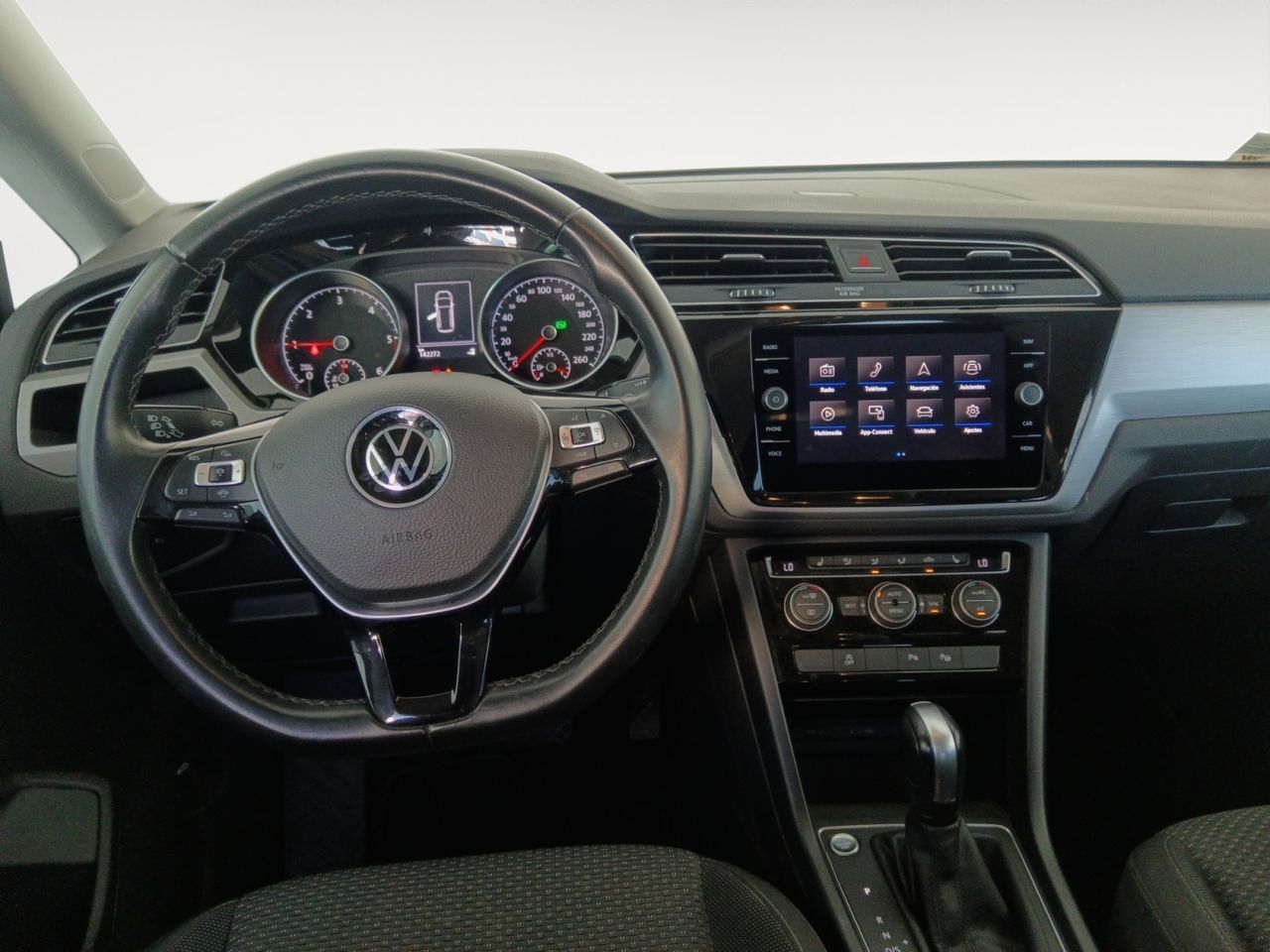 Volkswagen Touran Advance 2.0 TDI DSG - foto 7