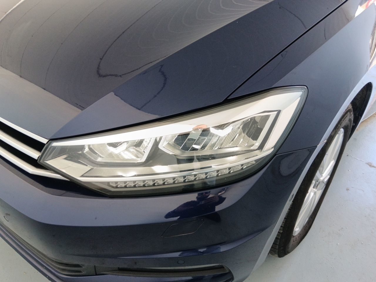 Volkswagen Touran Advance 2.0 TDI DSG - foto 21