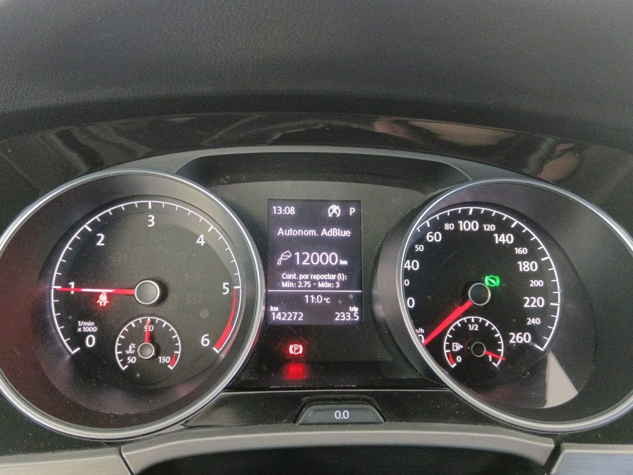 Volkswagen Touran Advance 2.0 TDI DSG - foto 14
