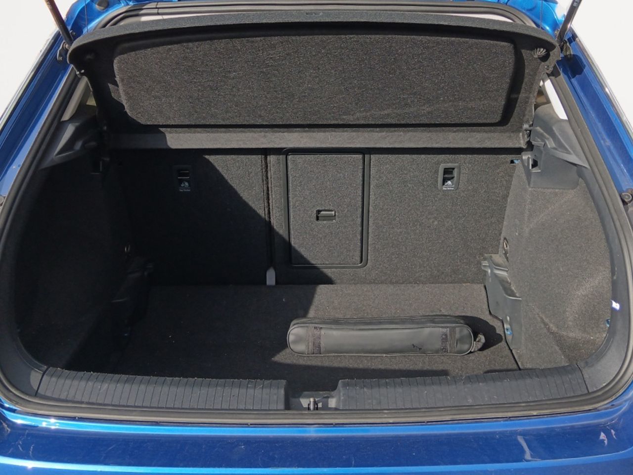 Volkswagen T-Roc Advance 1.5 TSI DSG - foto 11