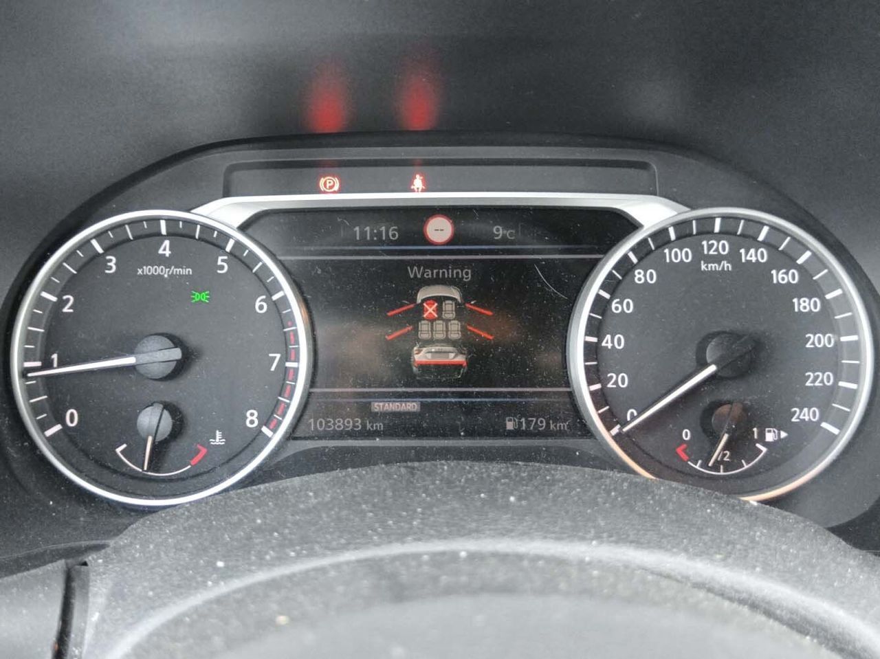 Nissan Juke DIG-T Tekna - foto 14