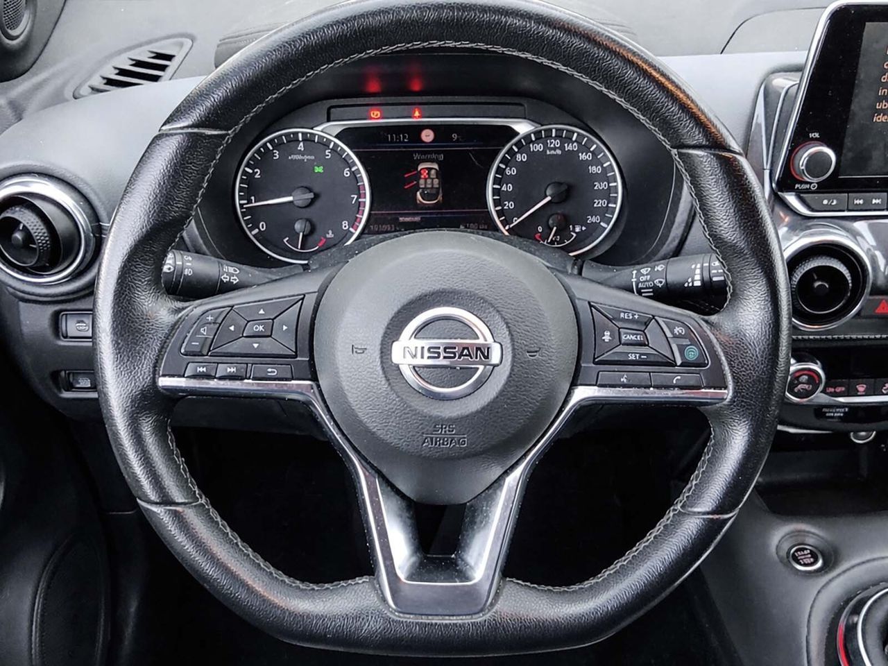 Nissan Juke DIG-T Tekna - foto 8