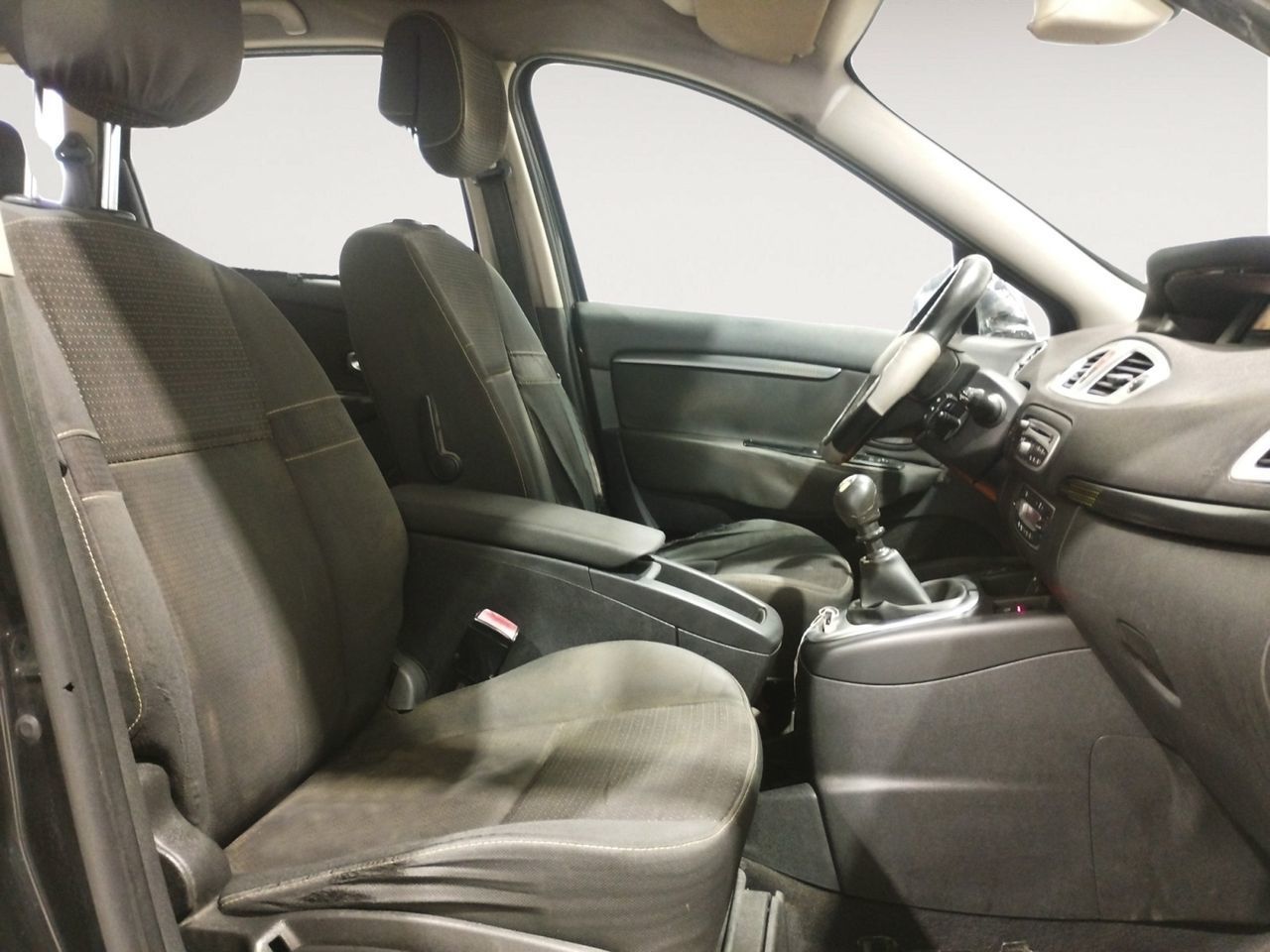 Renault Grand Scénic Dynamique dCi - foto 9