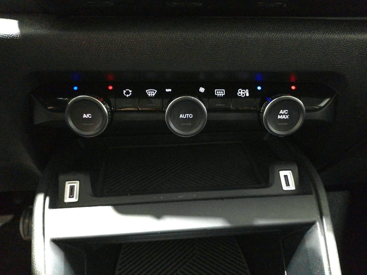 Citroën C4 PureTech 130 Plus - foto 18