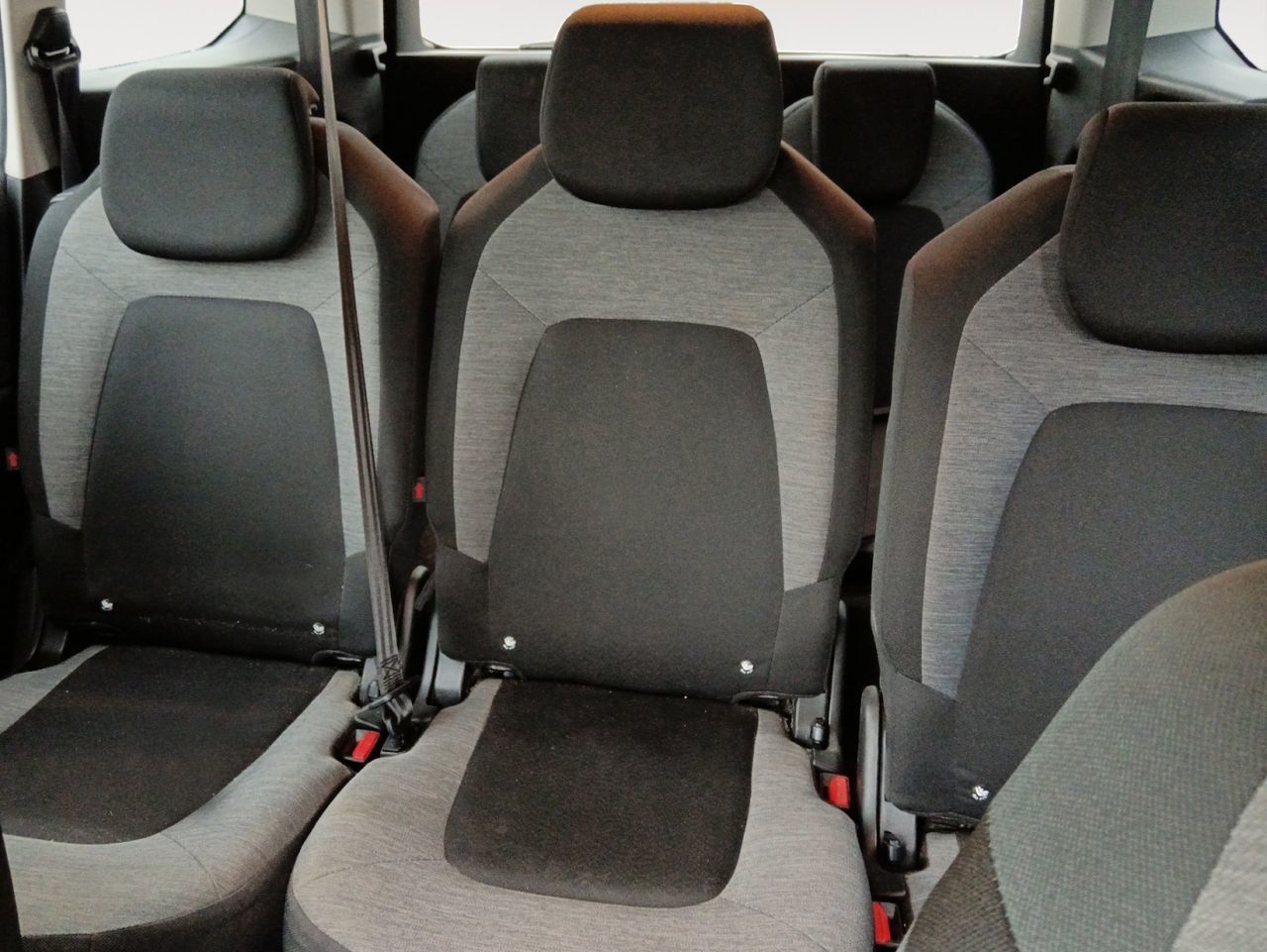 Citroën Grand C4 Picasso PureTech 130 Feel - foto 9