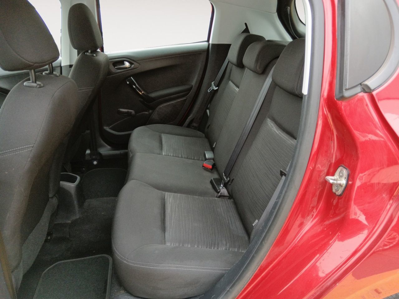 Peugeot 208 BlueHDi 100 Active - foto 10