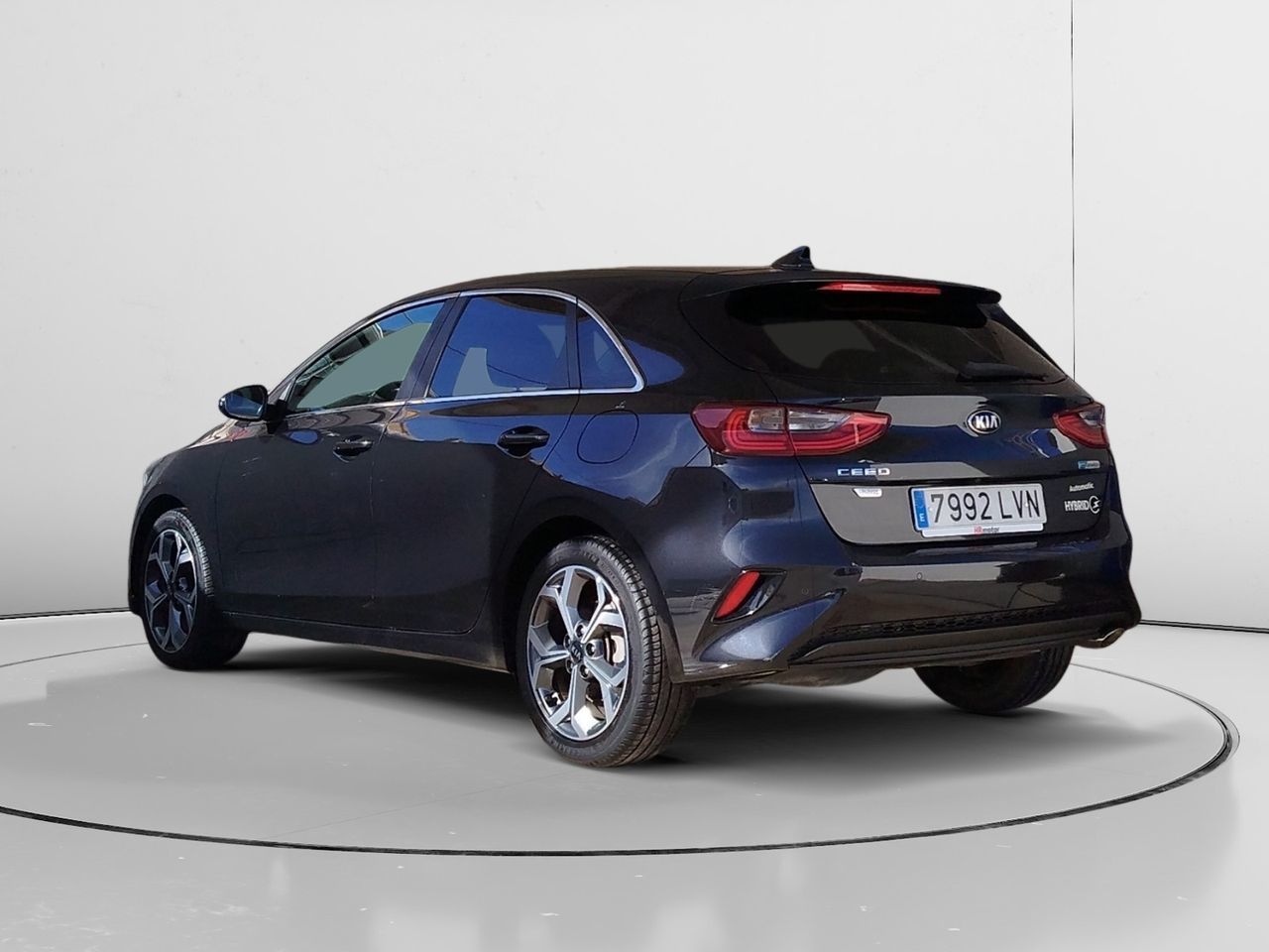Kia Ceed 1.6 MHEV Tech DCT - foto 4